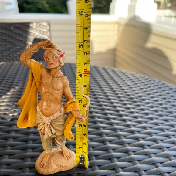 Fontanini 5” Nativity Set of 2 Figurines- Standing Camel & Malachi [Vintage] - Picture 10 of 15